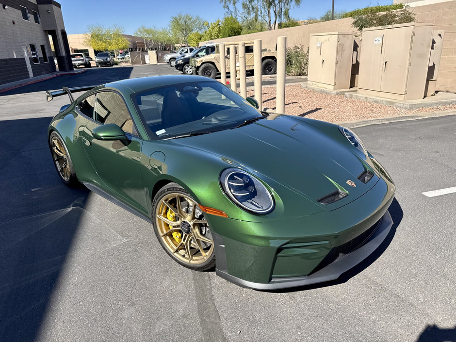 Porsche GT3+ with windshield protection